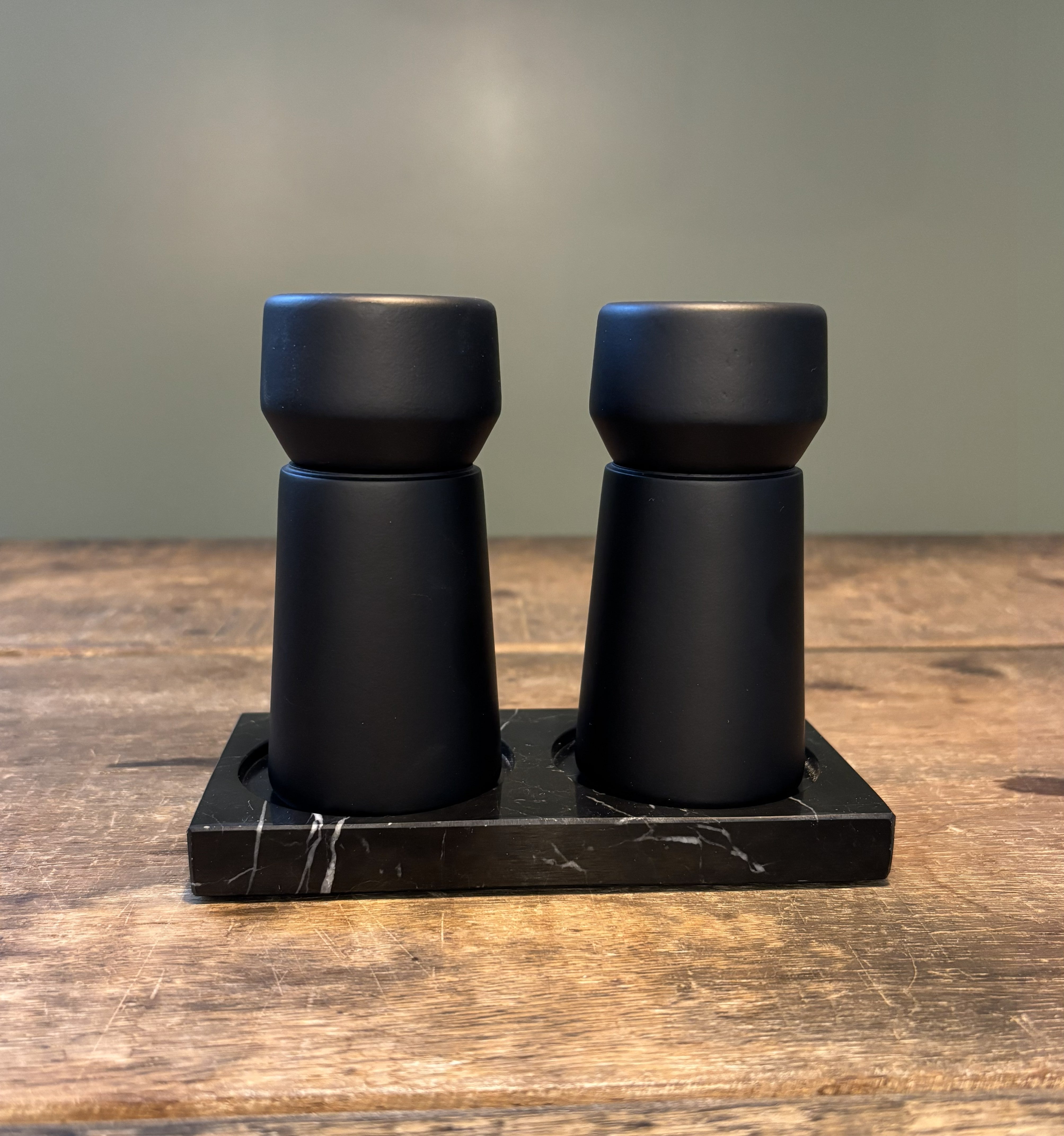 Amsterdam + Table Topper Set, Black + black marble