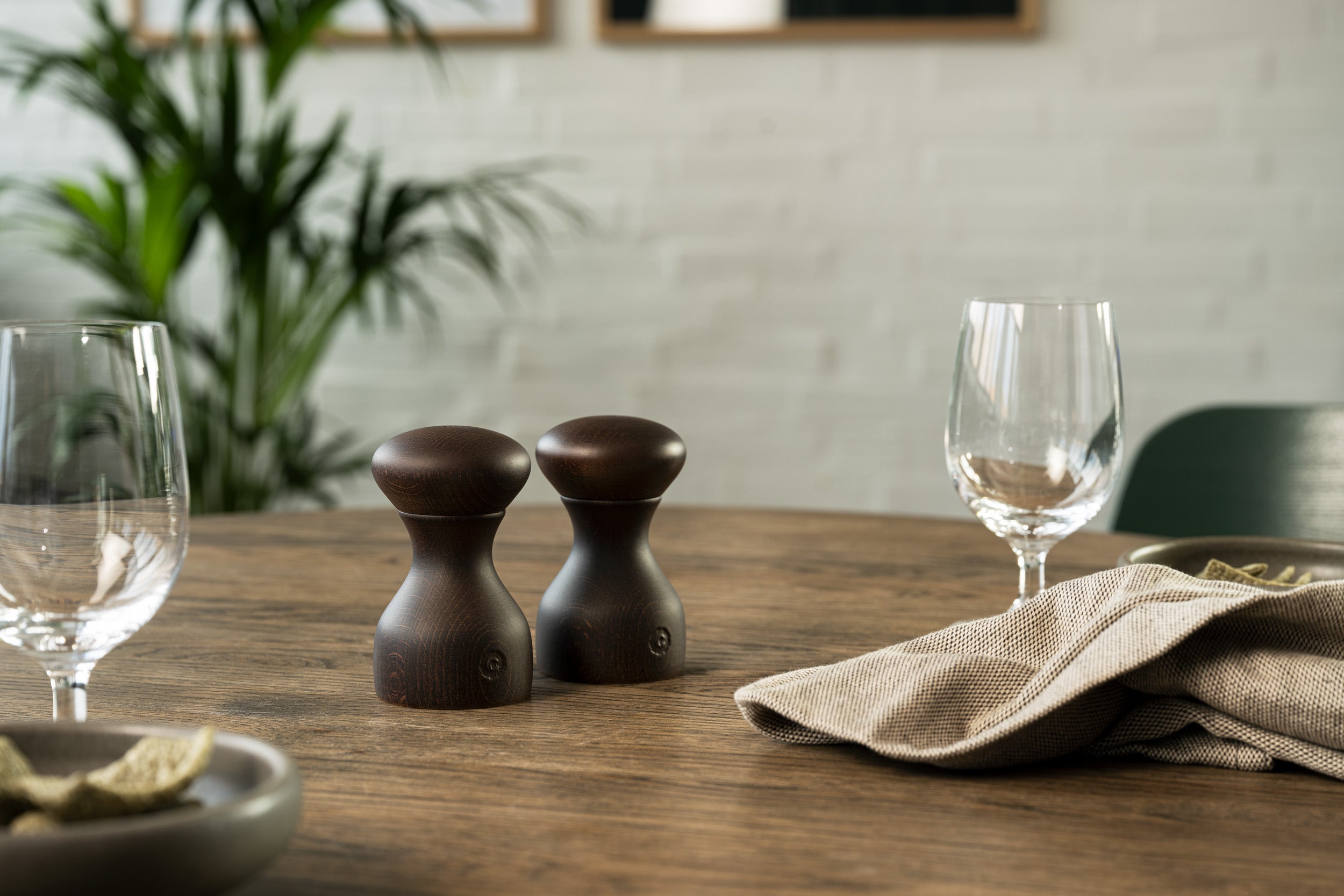 Lyon set, black 10cm