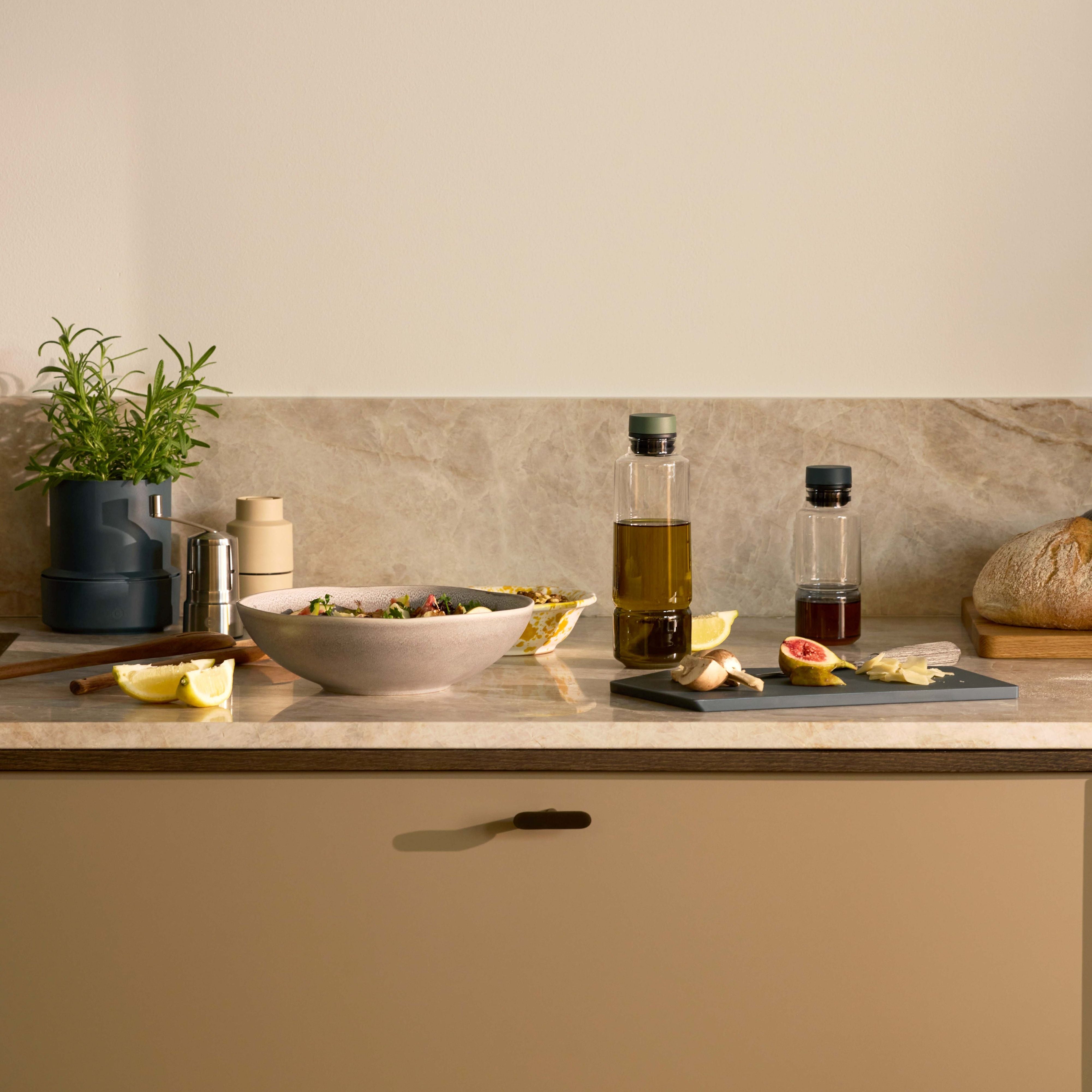 Billund oil & vinegar, parsley